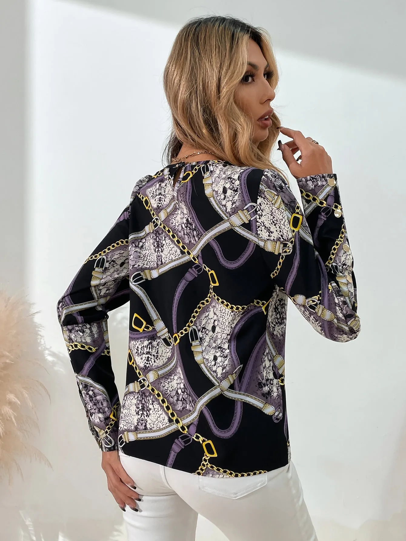 Casual Chain Print Long Sleeve Round Neck Regular Blouse