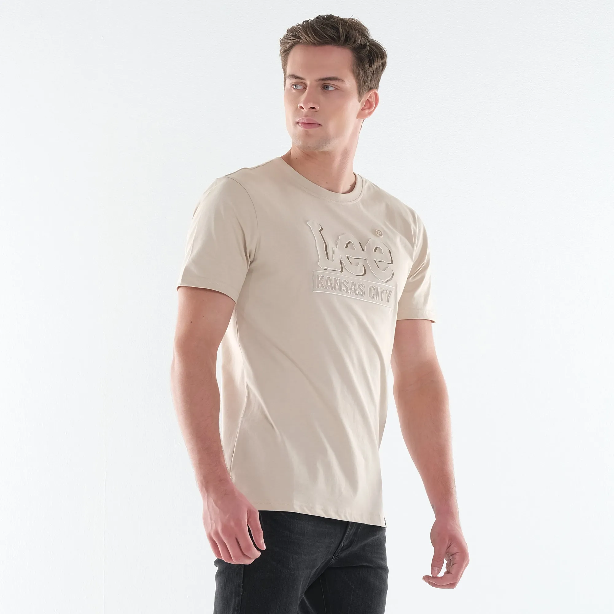 MENS' EMBOSSED LEE LOGO TEE