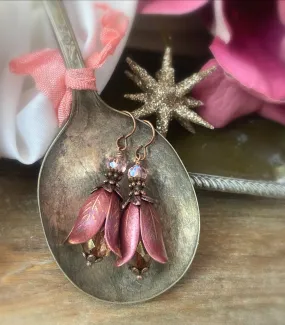 Rose pink polish glass, Vintaj flower bead caps, pink crystal, and copper metal earrings.